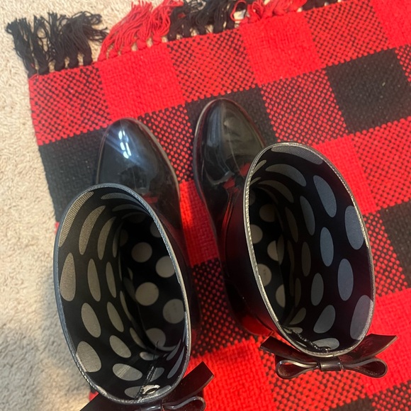 kate spade Rain-Bow Booties. Rain Boots, Like New, in box - Picture 8 of 12
